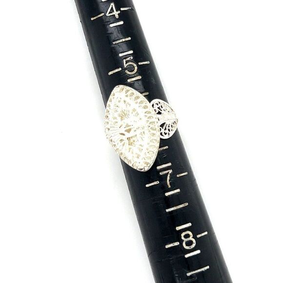 Simple Sterling Silver 925 Ring - Picture 9 of 9